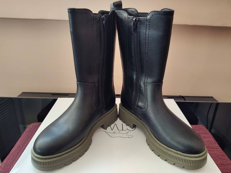 нови, Deichmann, №36/ 50% отстъпка