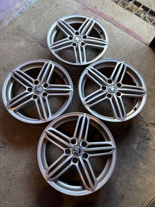 Jante R17 5x112 Skoda VW Golf Passat Seat Octavia - Import Italia