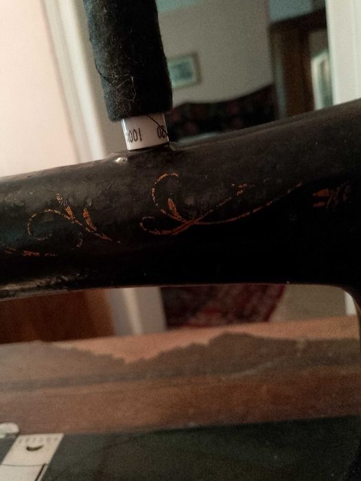 Masina de cusut originala, Victoria, an 1900