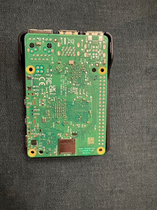 Raspberry Pi 5 8GB + кейс