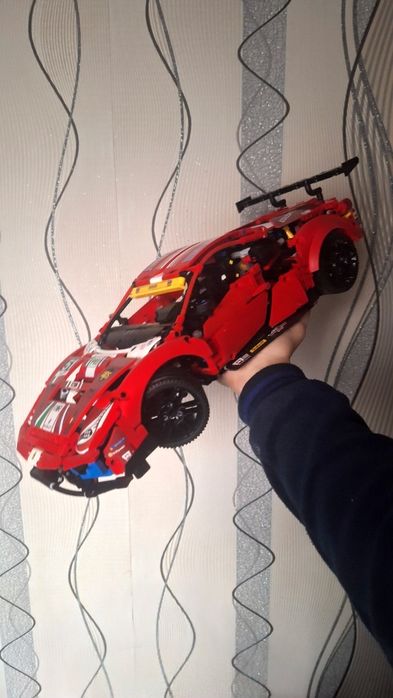 Продам lego ferrari 488 gte