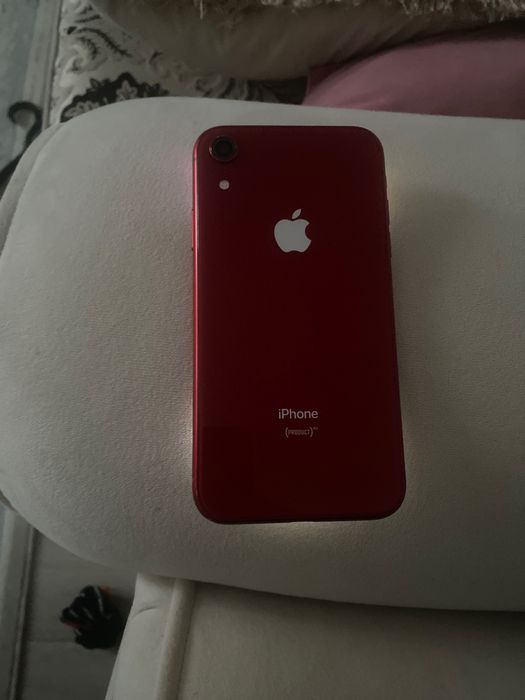 iphone xr со сломанным экраном