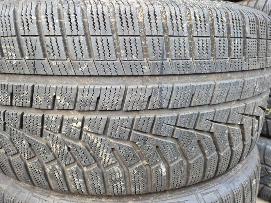 Anvelope - M+S - 285/45/21 - HANKOOK - Stare Foarte BUNA DOT 2022