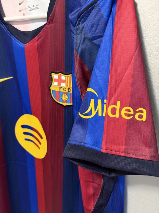 Tricou fotbal Nike - Barcelona - Pedri - M - nou cu eticheta