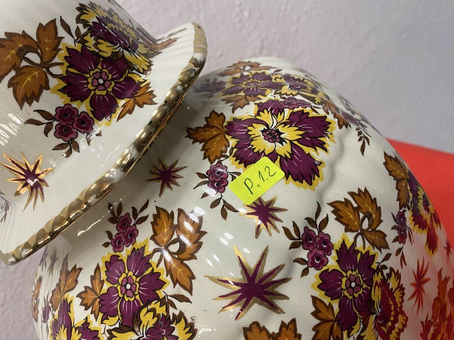 Огромна ваза с капа урна на Бох белгия Boch belgium