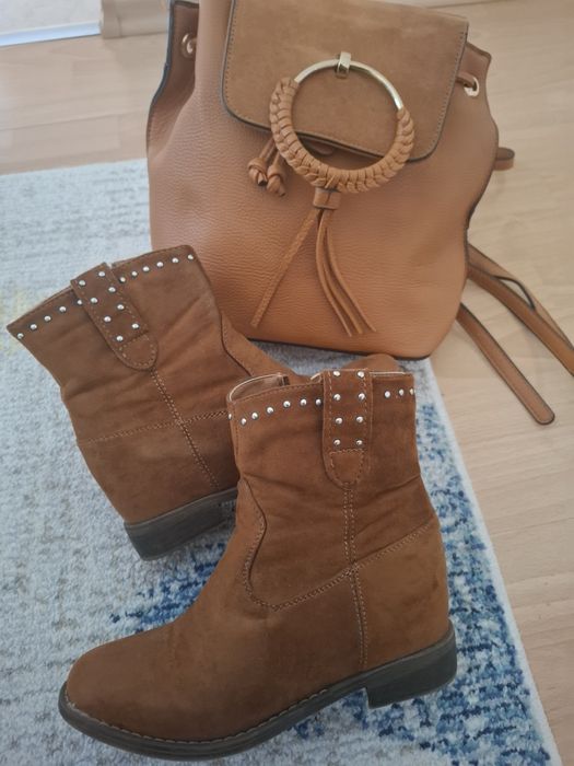 Дамски боти 37 номер и раница комплект