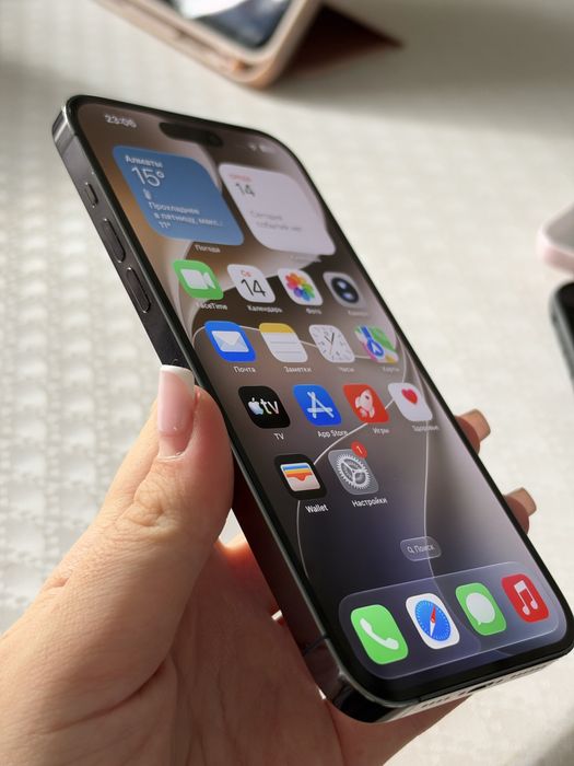 Продам Iphone 14 pro max