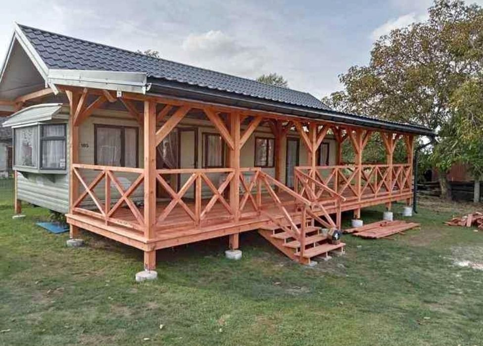 Vând foișor Terase din lemn
-foișoare la comanda
-pergole modele moder