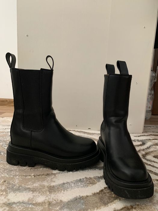 cizme de piele mărime 38,5-39