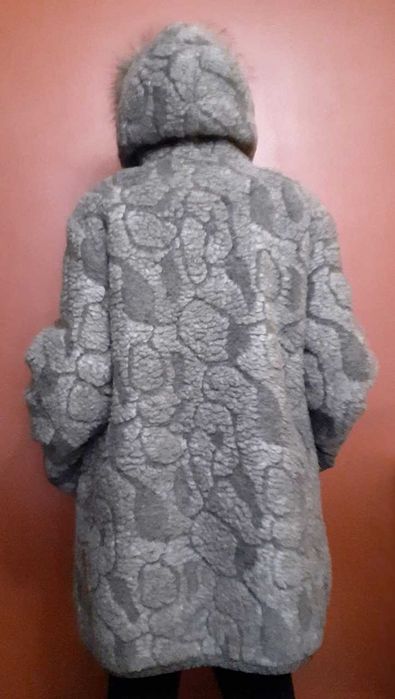 Пальто с капюшоном