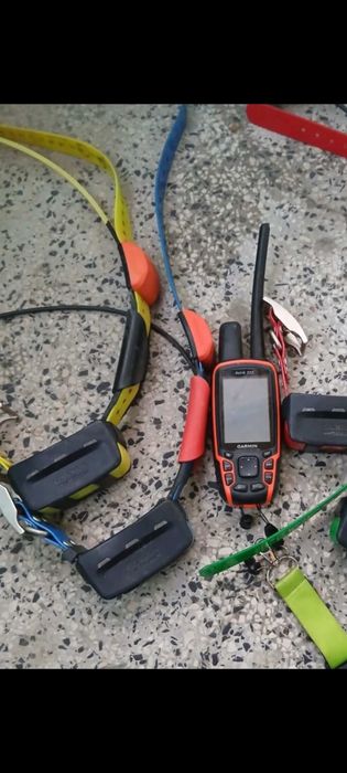 Продавам гармин астро 320 и Т 5