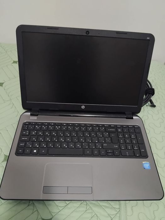Лаптоп HP 250 G3