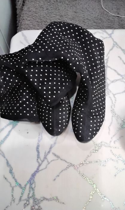 Продам сапожки  размер на 39