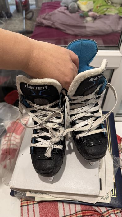 Коньки  детские bauer