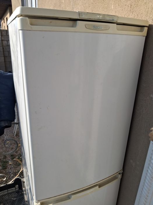 Холодильник бирюса