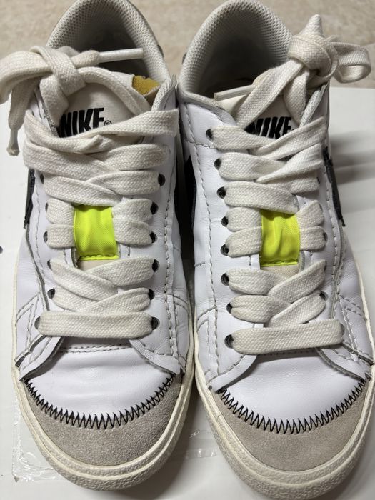 NIKE Blazer Low '77 Jumbo - дамски сникърси N39