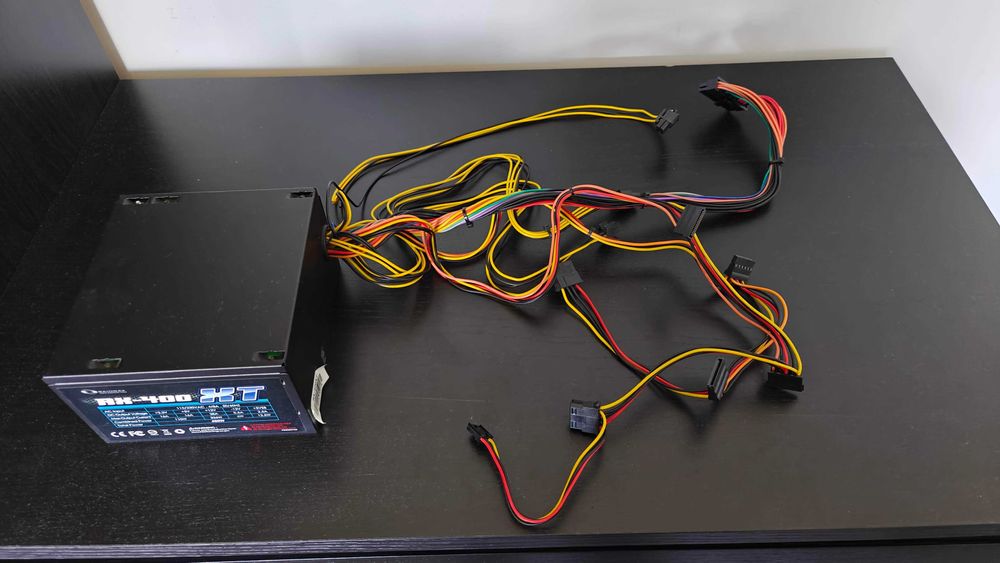 Захранващ блок RAIDMAX RX- 400XT