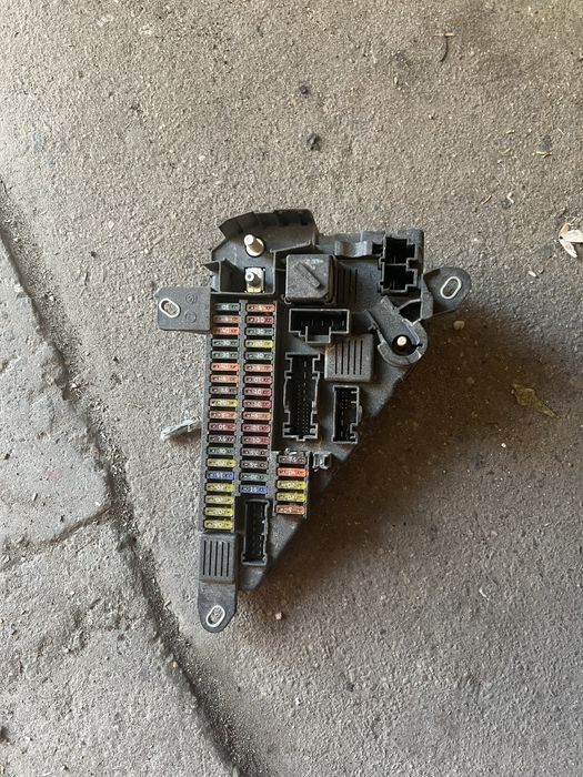 Cric cui capac auto bmw mercedes golf