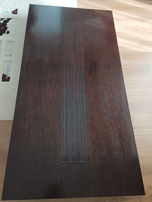 Masa și lemn masiv cu 6 scaune