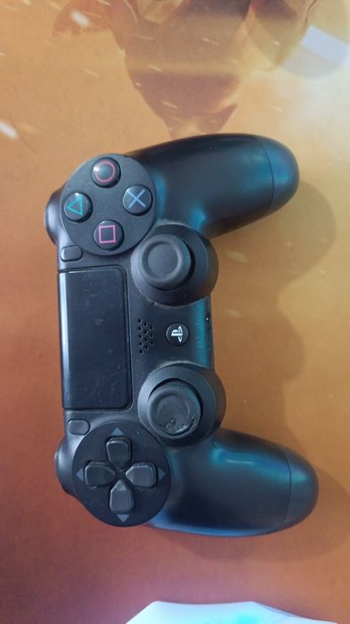 DualShock 4 Gempad sotiladi