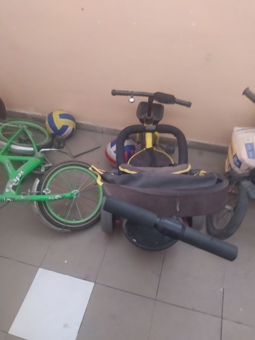 Продам коляску велосипед