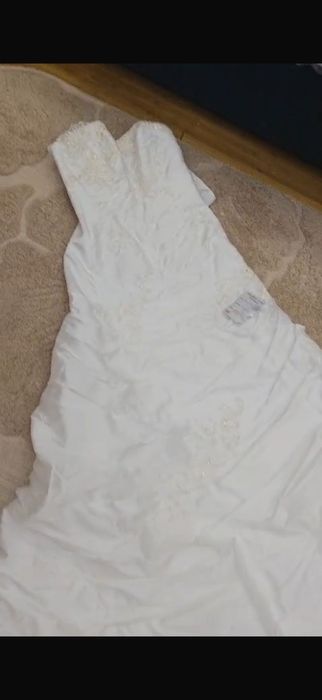 Свадебные платья новые