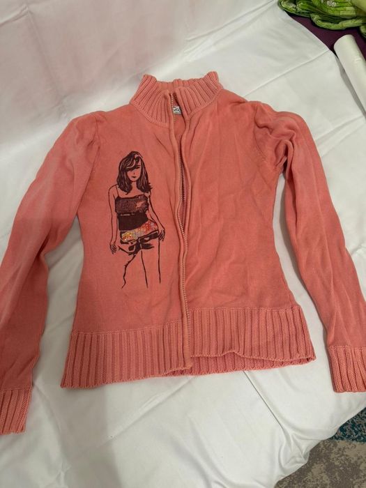 Продам вещи по 600 тн