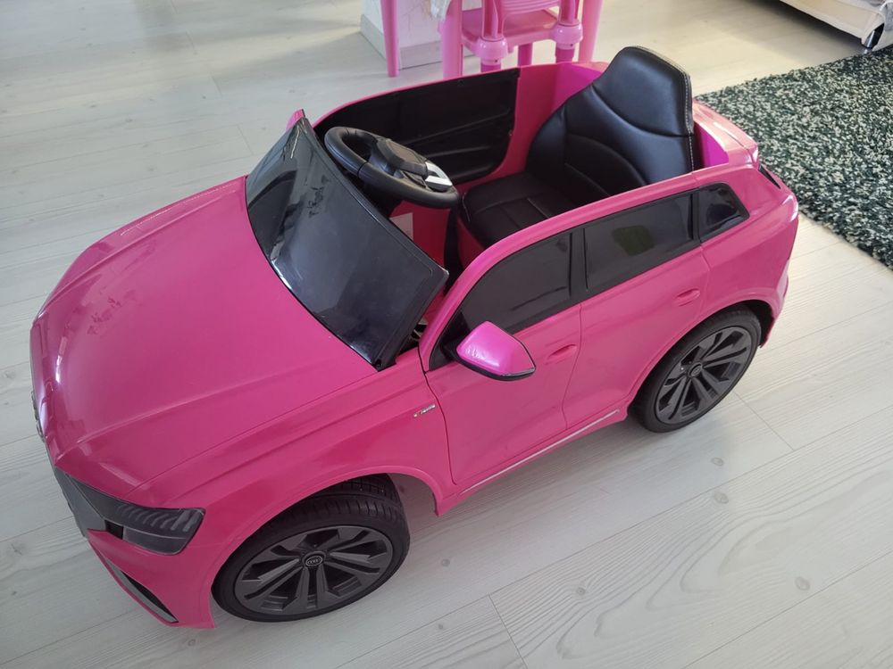 Kids sales pink audi