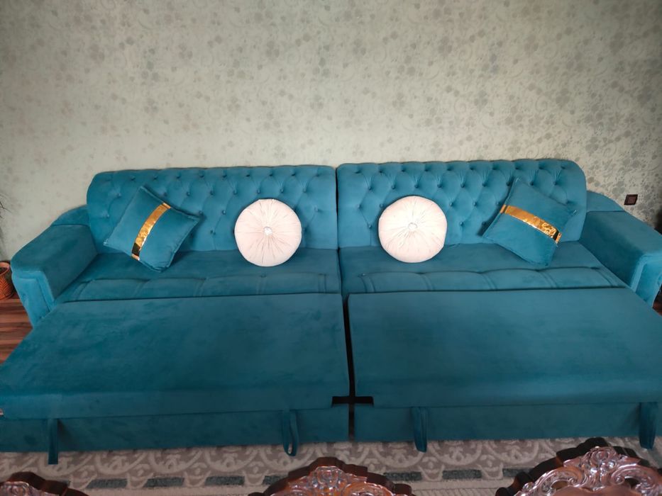 Продам диван, 4 метра