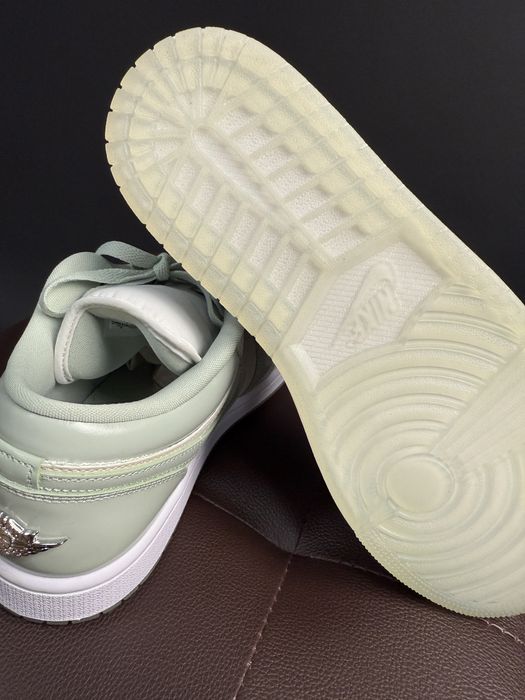 Nike AIR JORDAN 1 low se 42