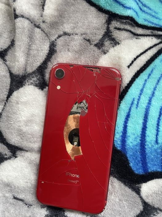 Vand iphone xr piese