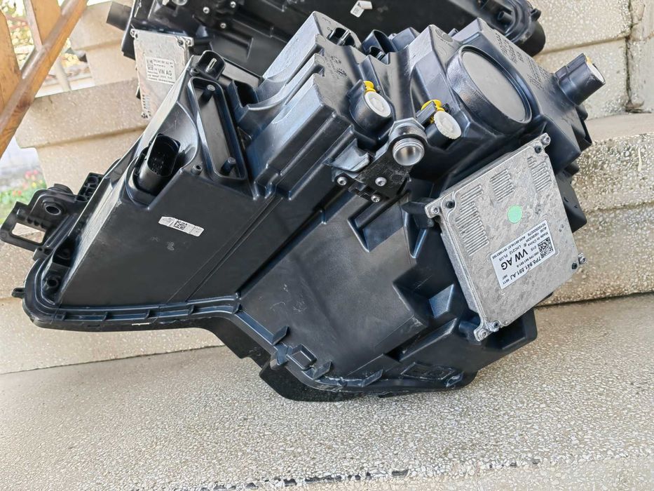 Фарове Skoda Karoq FULL LED/Фар Skoda Karoq оборудвани Оригинални