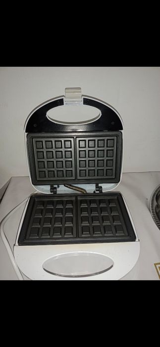 Вафельница от массима