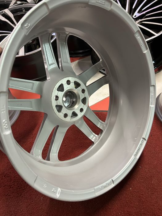 18 цола 5х112 VW T Roc Golf 6 7 Passat  Audi A4 А6 Skoda Karoq Octavia