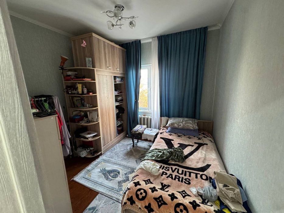 Каартира сергели 7 3/4/5 2х6 балкон 72000&