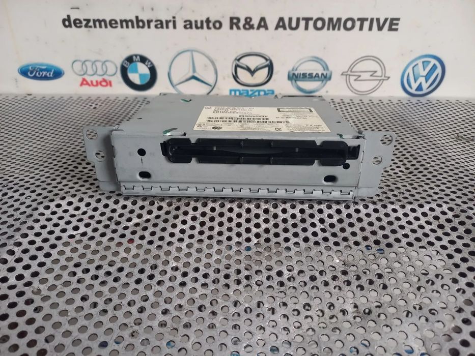 Unitate Navigatie Mica Radio Cd Bluetooth Bmw F20 F21 F22 F30 F31 F32 F33 F36 Cod  Dezmembrez - Dez