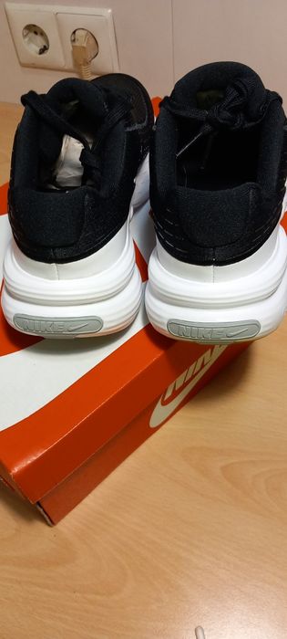 Оригинални Маратонки NIKE