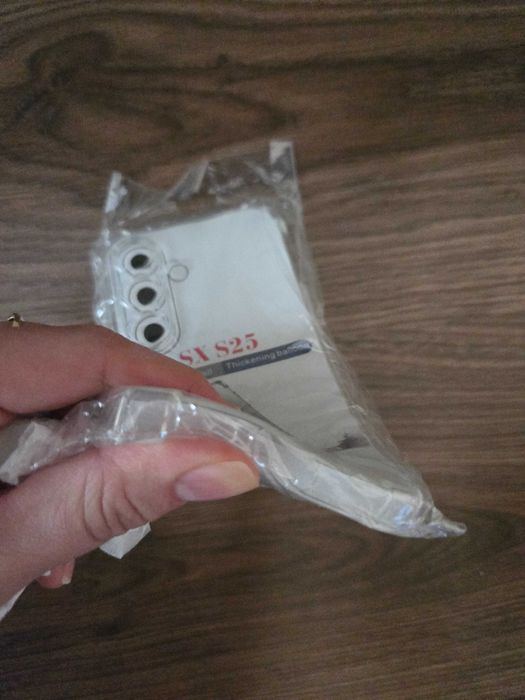 Нов Samsung S 23 Ultra противоударен кейс и стъклени протектори