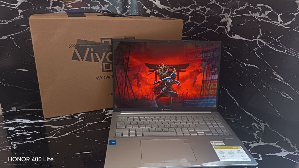 Продается ноутбук Asus Vivobook