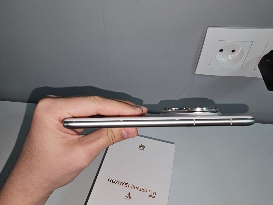 Huawei Pura 80 pro global version