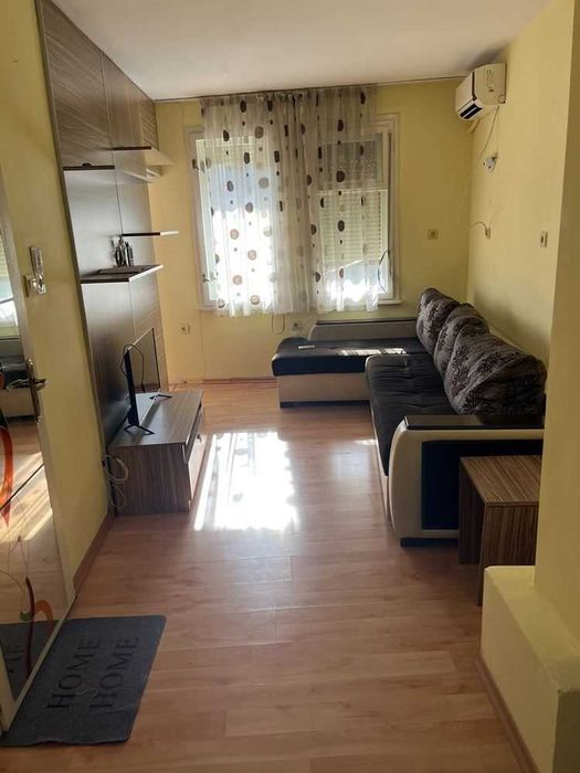 Дава се под наем Двустаен апартамент в Пловдив, Център - 55 кв.м за 325 € - Снимка #1