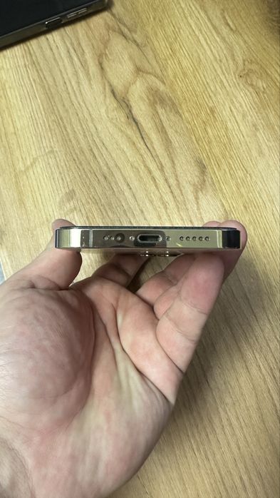 Продам Iphone 12 pro айфон 12 про