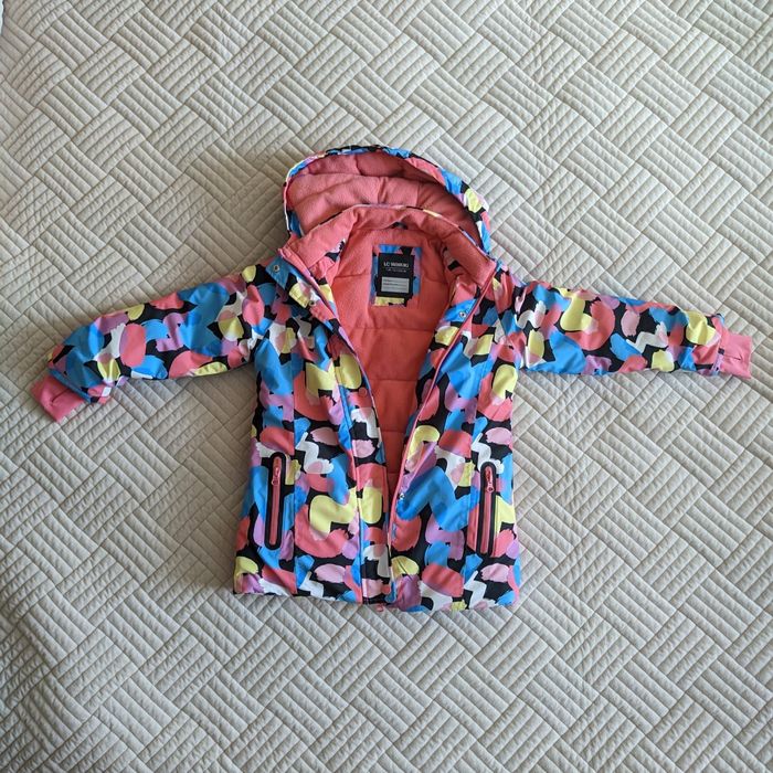 Куртки для девочки 6-8 лет