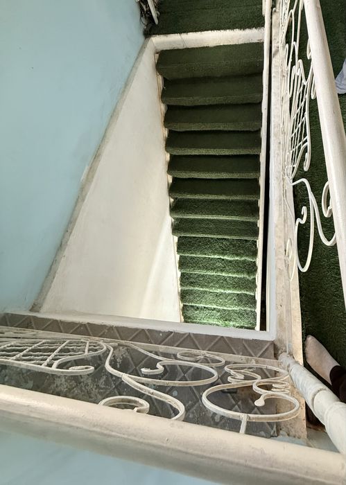 Bino sotiladi turar va noturar