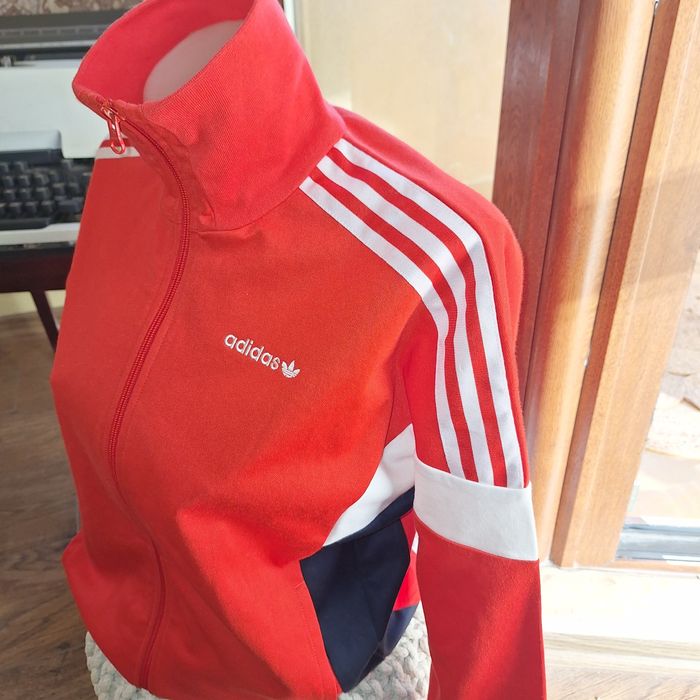 Bluza trening rosie Adidas!