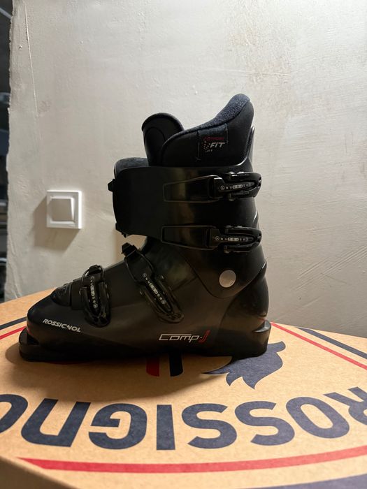 Ски със ски обувки