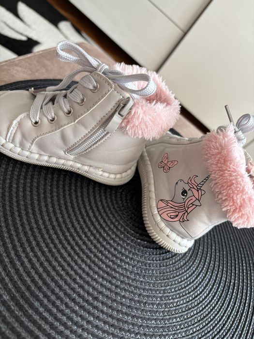 Ghetute fetite apawwa