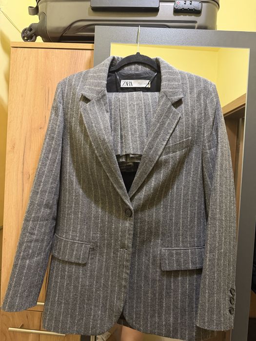 Сако и пола ZARA