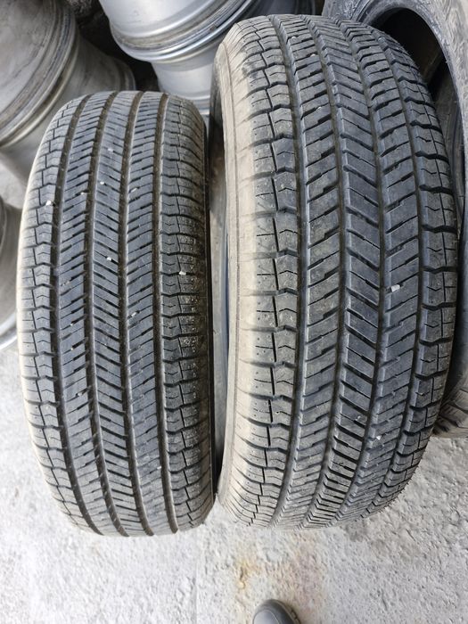 Шины 225/65/17 2 шт Йокохама
