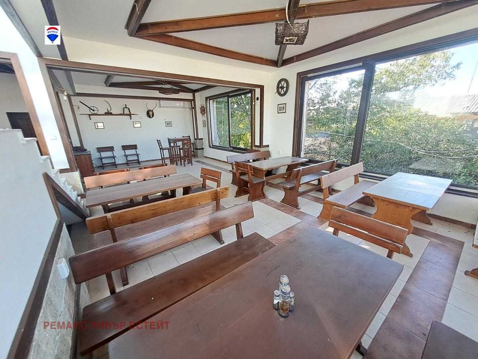 Дава се под наем Заведение в Русе, Промишлена зона - Запад - 160 кв.м за 499.8 € - Снимка #4